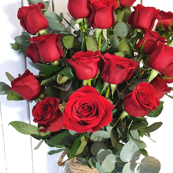 Ethical Deluxe 24 Red Roses Valentine Day